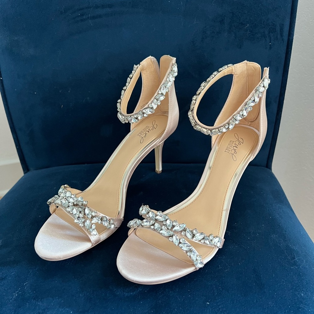 Jewel Badgley Mischka Heels